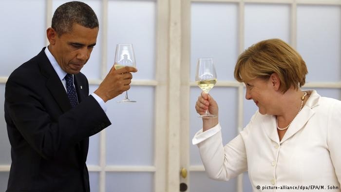 US President phones German chancellor before leaving White House - ảnh 1